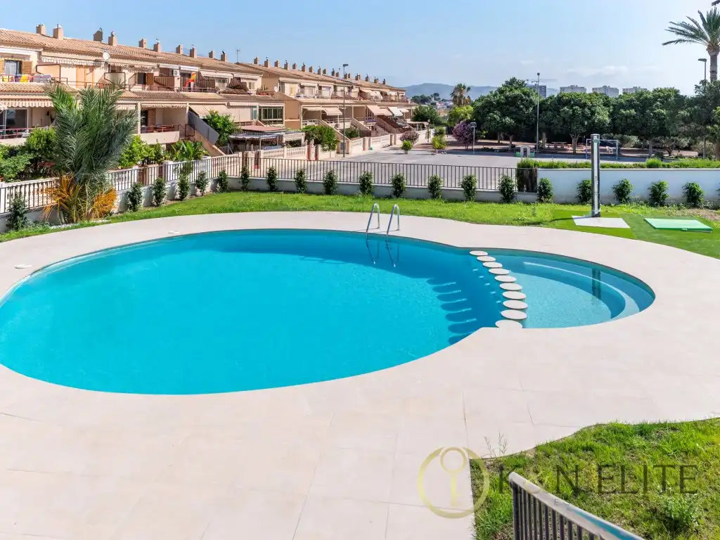 Swimming pool of Houses for sale in Sant Joan d'Alacant  with Air Conditioner, Private garden and Terrace
