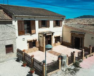 Exterior view of House or chalet for sale in Monóvar  / Monòver  with Air Conditioner, Heating and Private garden