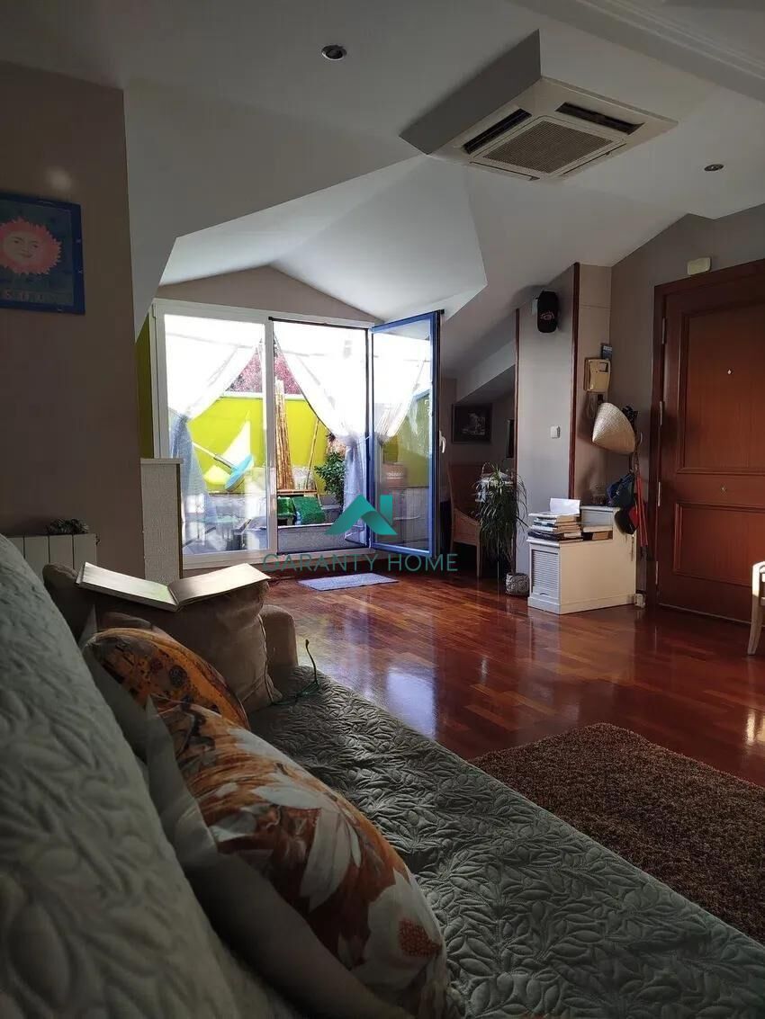 Sala de estar de Ático en venta en Irun  con Aire acondicionado, Calefacción y Terraza