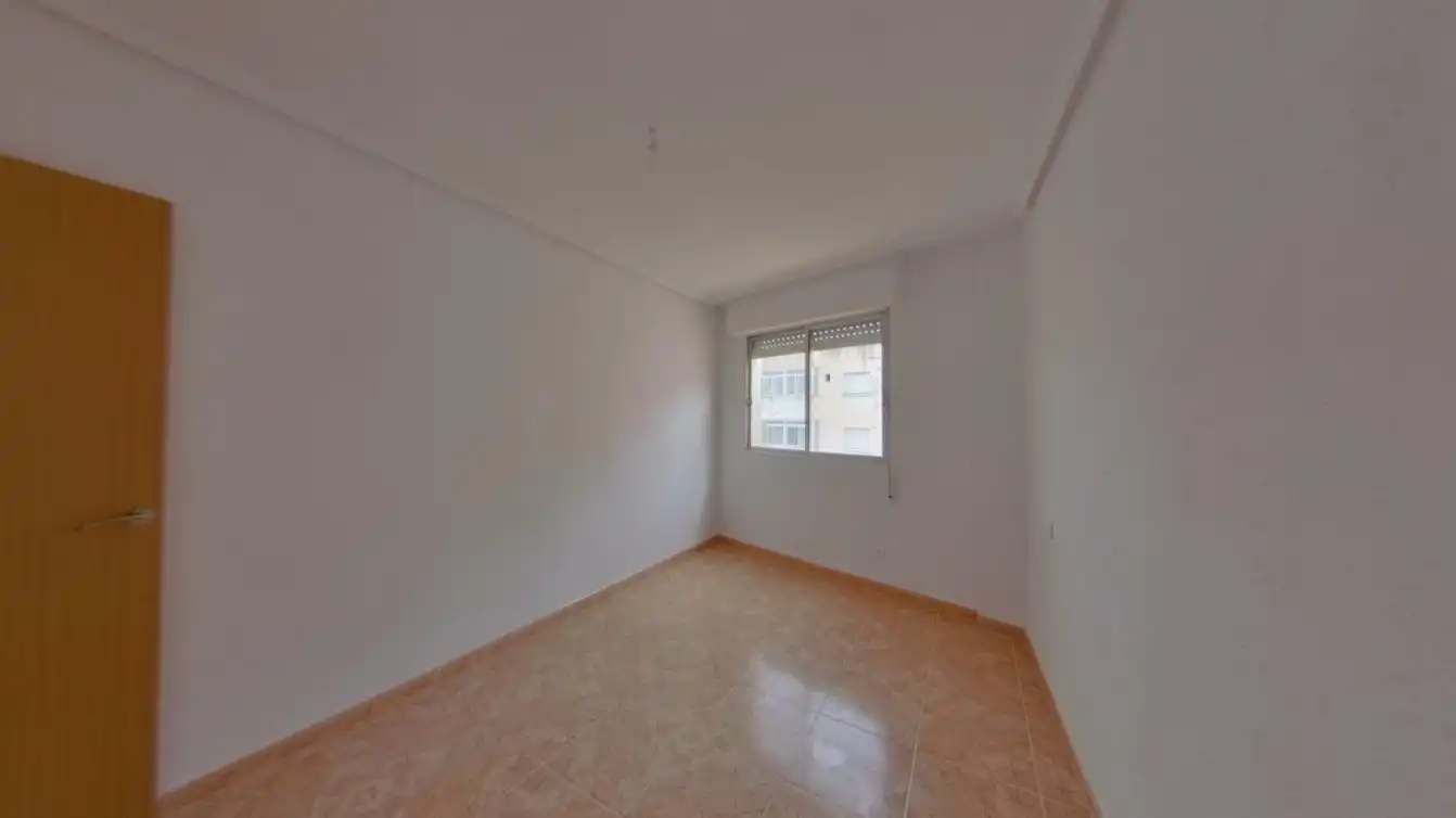 Dormitori de Pis en venda en Murcia amb Terrassa i Balcó