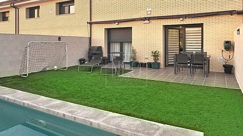 Foto 4 de Casa adosada en venta en Calle Antonio Machado, Carranque, Toledo