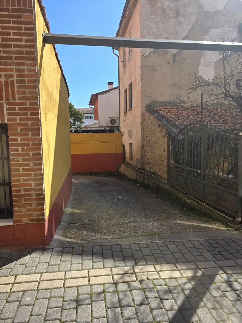 Vista exterior de Pis en venda en Aguilar de Campoo amb Calefacció, Parquet i Traster