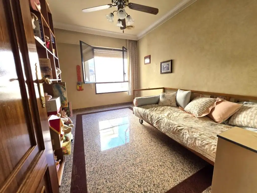 Apartament amb ascensor en venda a Avenida España, imagen 18