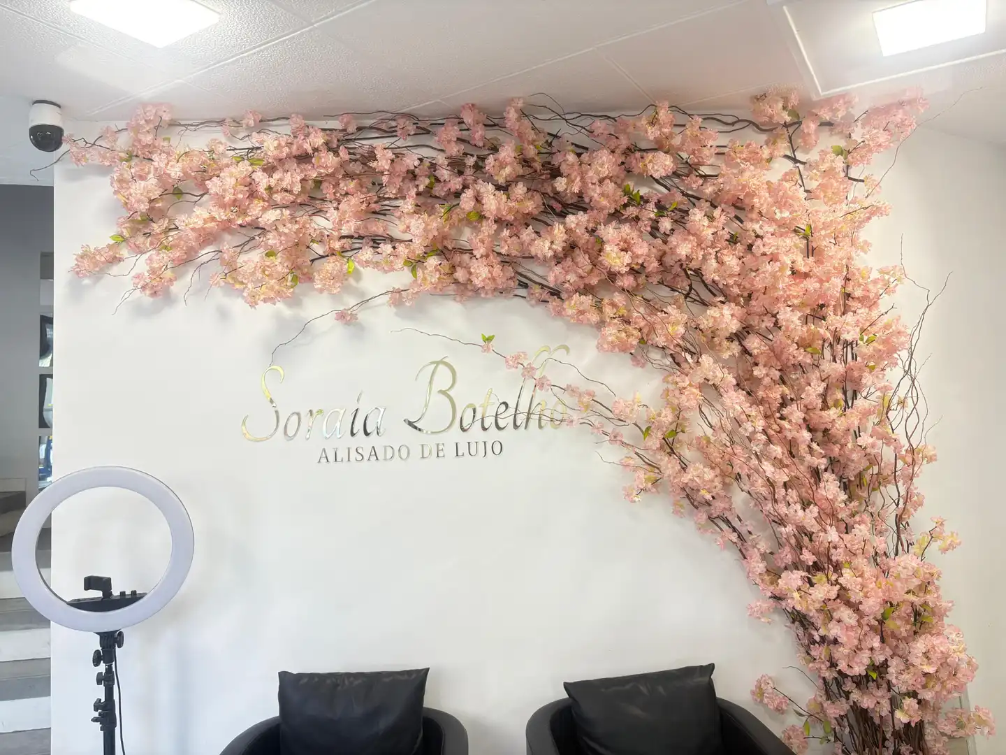 Bedroom of Commercial properties for transfer in Barcelona  with Air Conditioner, Furnished and Alarm