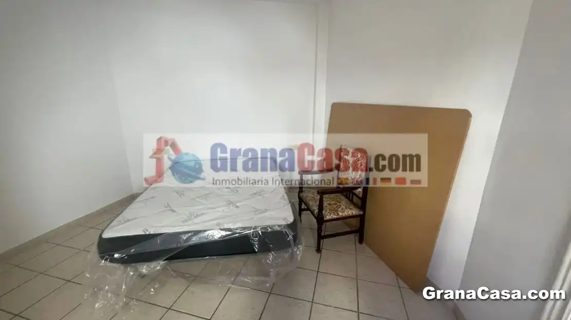 Flat to rent in Calle Elvira 129, imagen 4