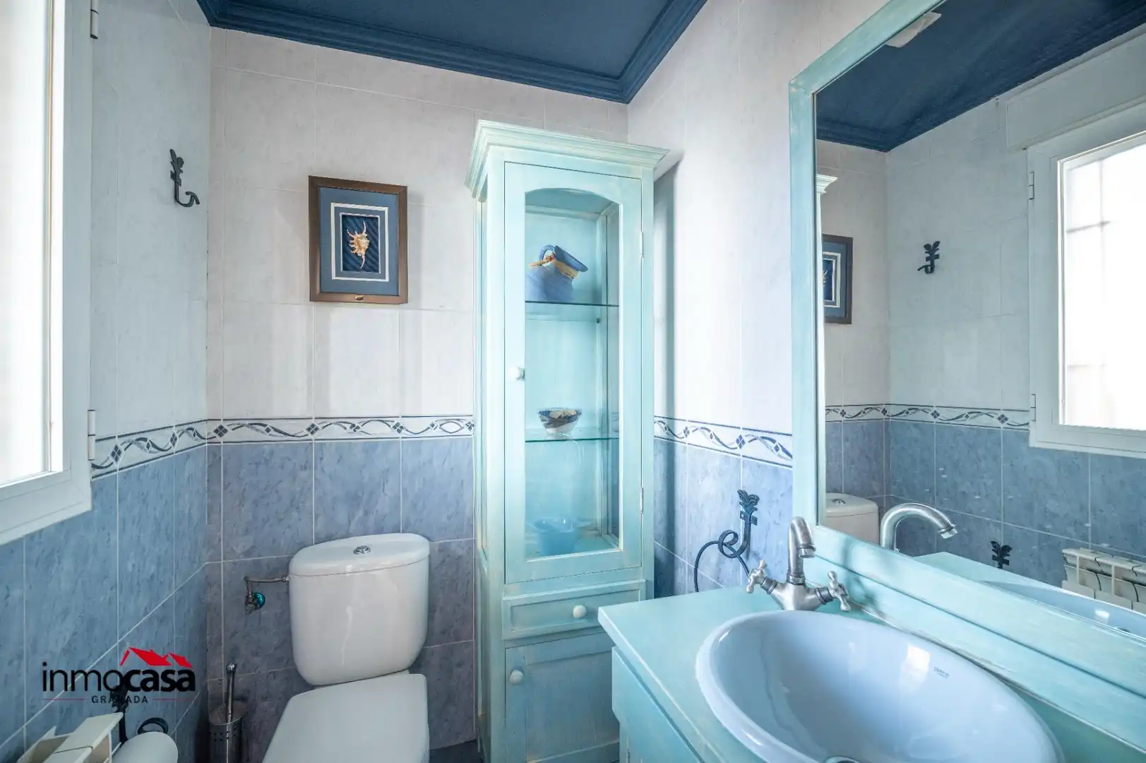 Baño de Casa adosada en venta en Ogíjares con Calefacción, Amueblado y Balcón