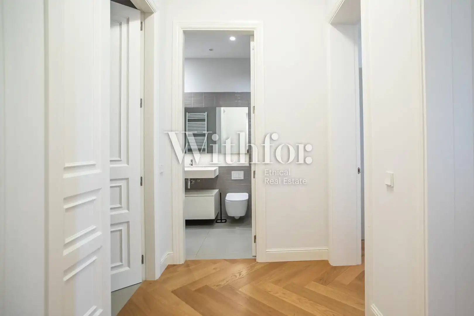 Flat for rent in Barcelona  with Air Conditioner, Heating and Terrace