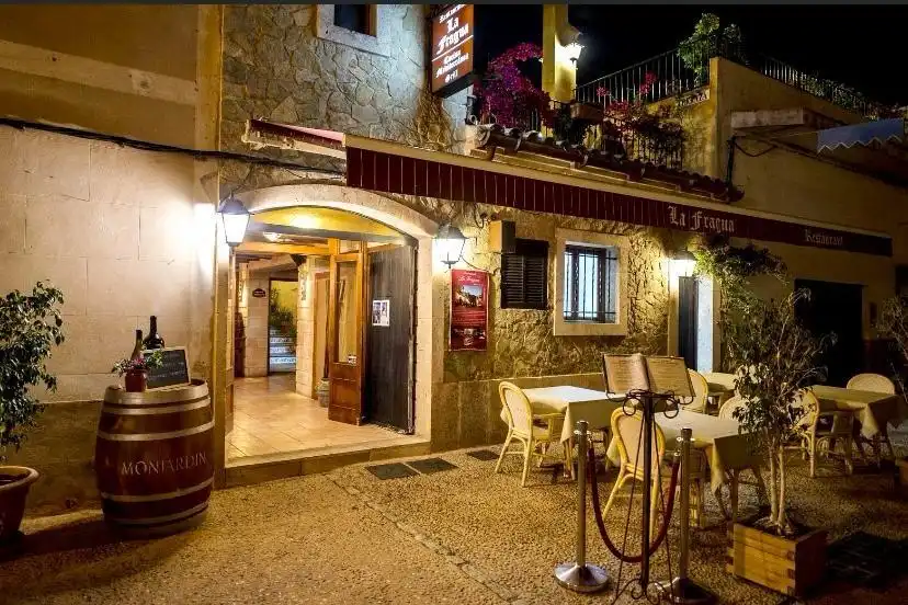 Finca rústica en venta en Capdepera con Aire acondicionado, Calefacción y Terraza
