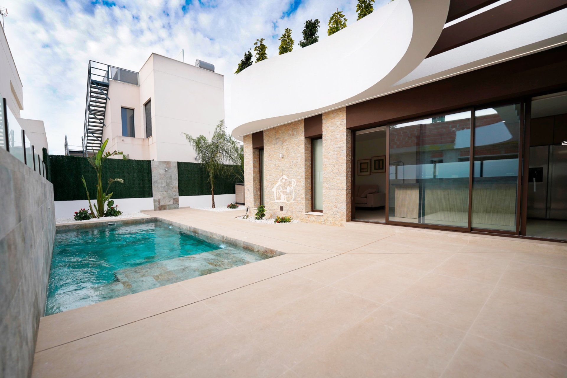 Piscina de Finca rústica en venda en Almoradí amb Aire condicionat, Jardí privat i Terrassa