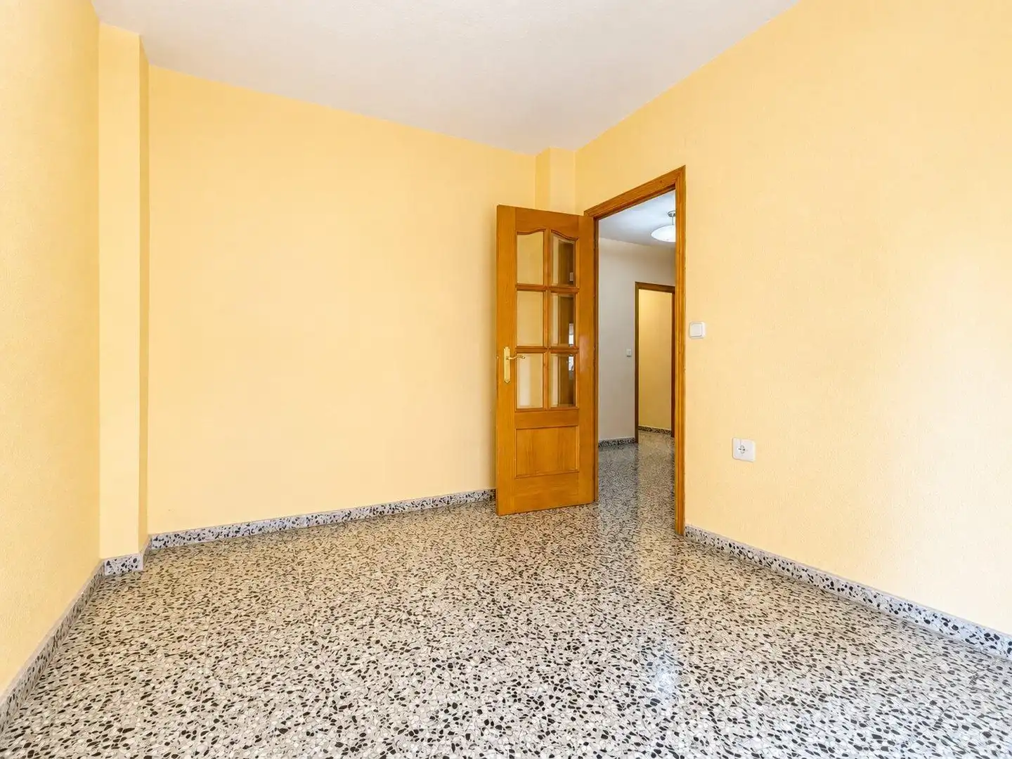 Piso en venta en Meliana con Terraza, Trastero y Balcón
