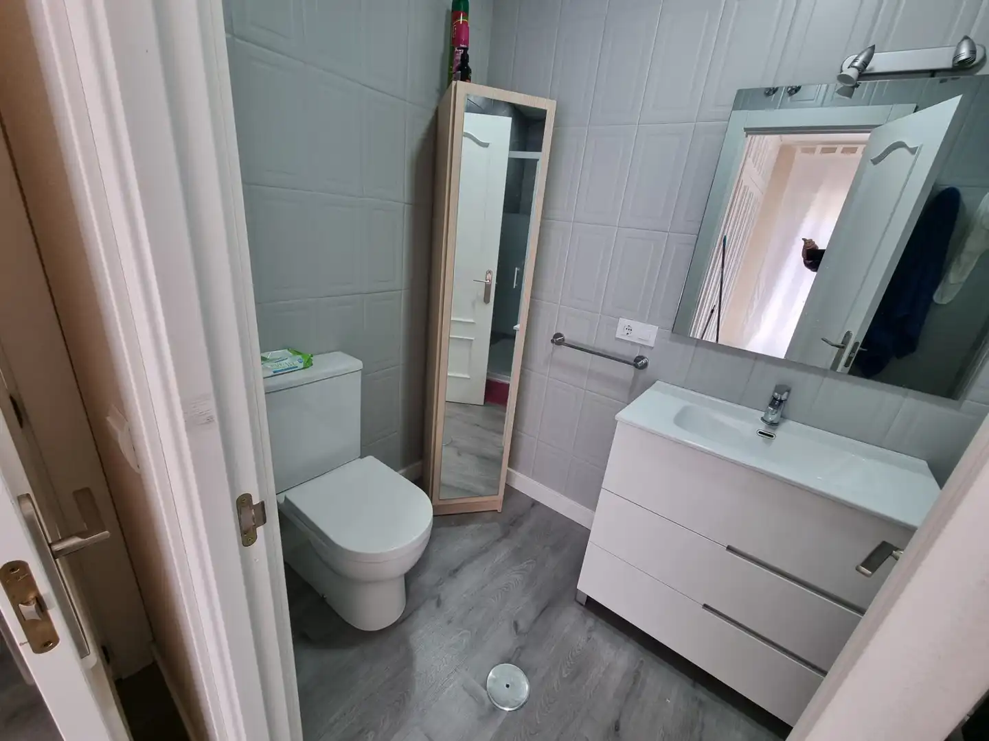 Bany de Apartament en venda en Ciudad Real amb Aire condicionat i Moblat