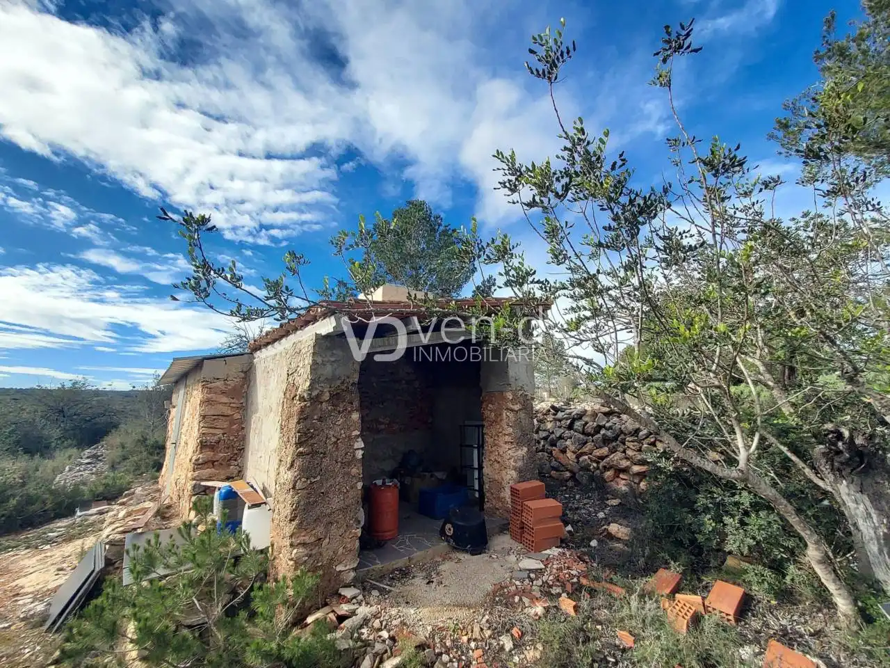 Terreno en venta en Enguera