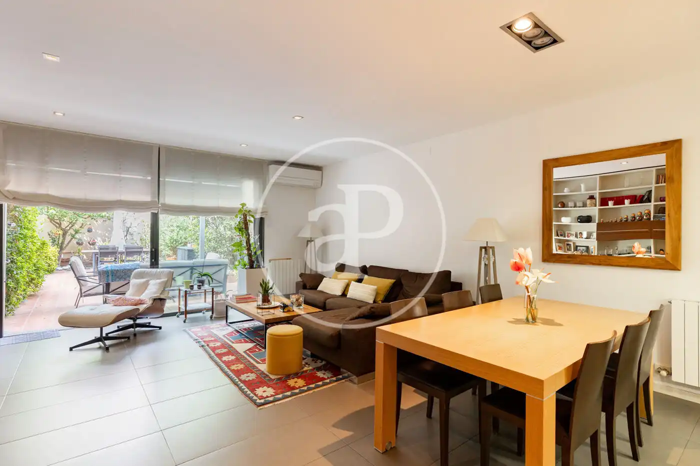 Sala de estar de Casa o chalet en venta en Barcelona con Aire acondicionado, Calefacción y Terraza