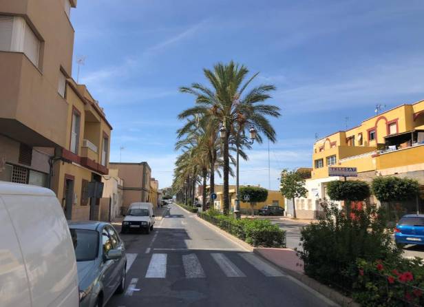 Local comercial en Venta en La Mojonera en Carretera Mojonera – Cortijos de Marín