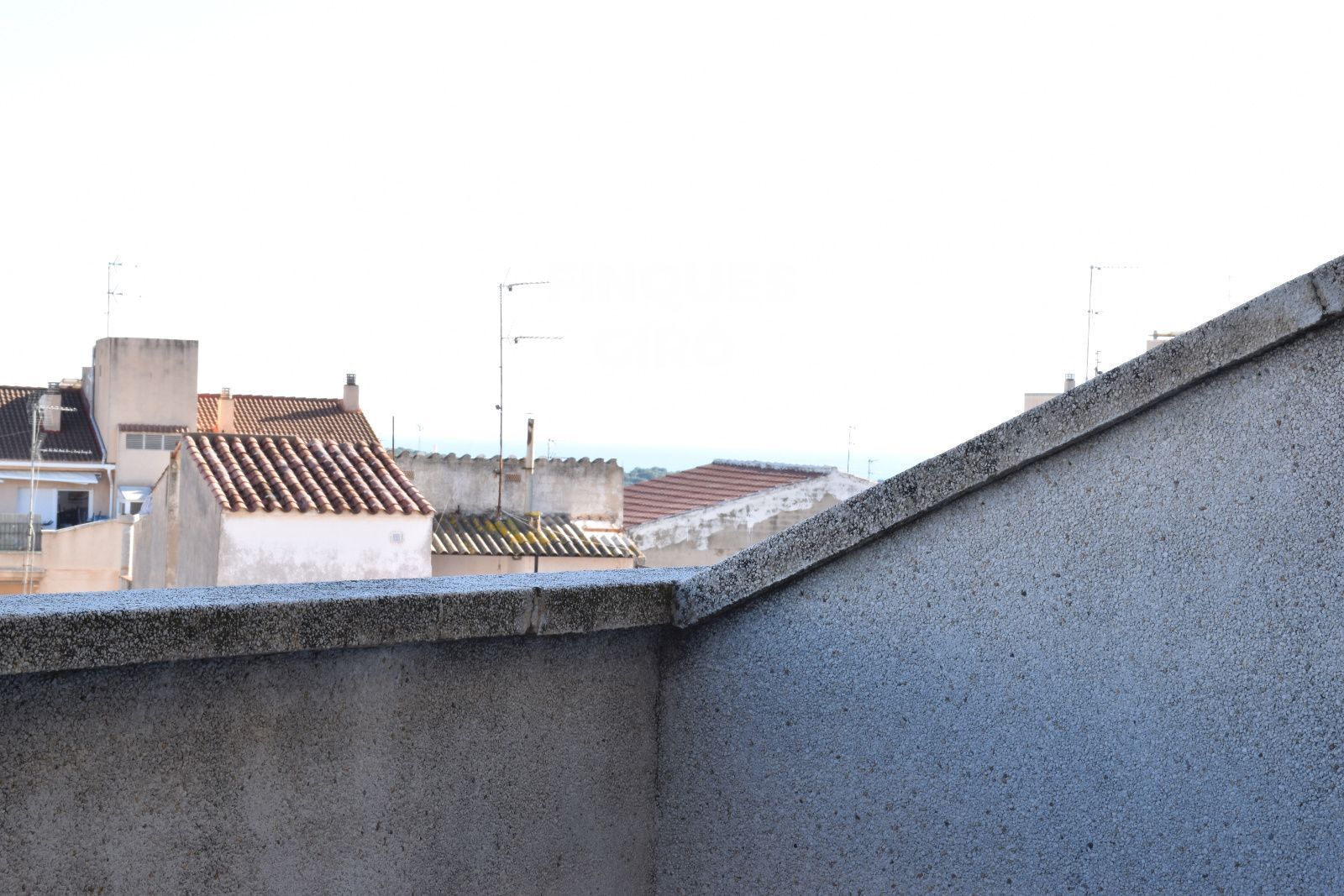 Vista exterior de Ático en venta en El Vendrell con Aire acondicionado, Calefacción y Terraza