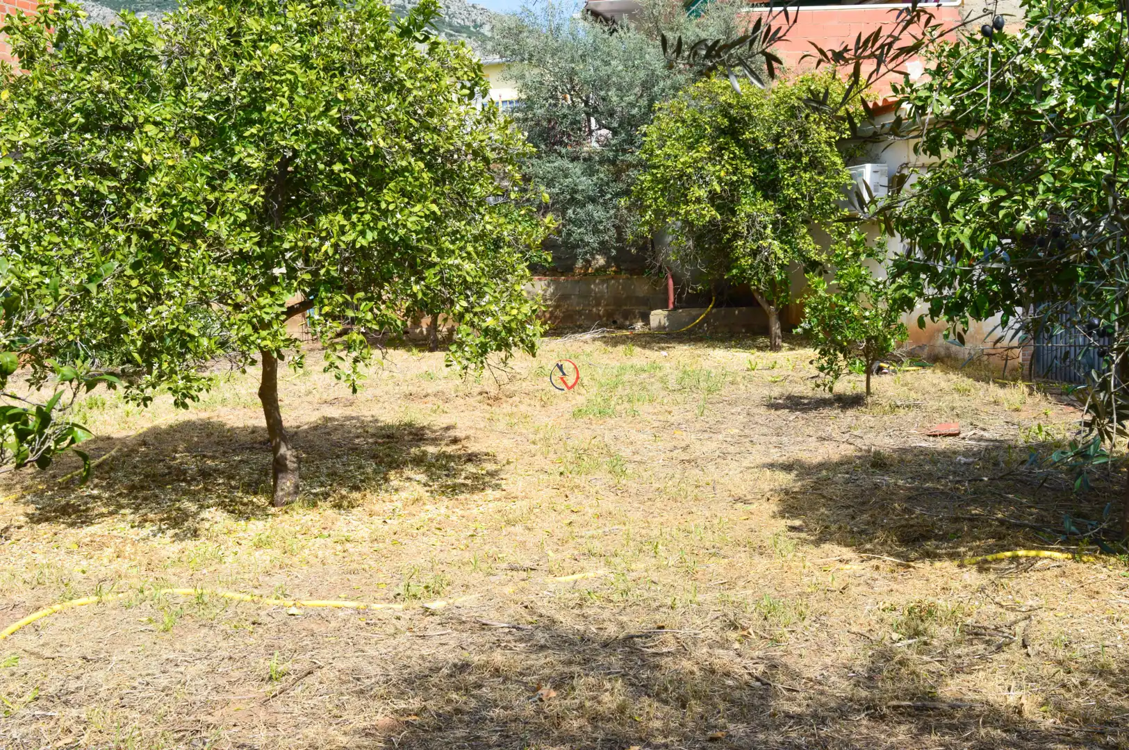 Country house zum Verkauf in Hornachos mit Möbliert