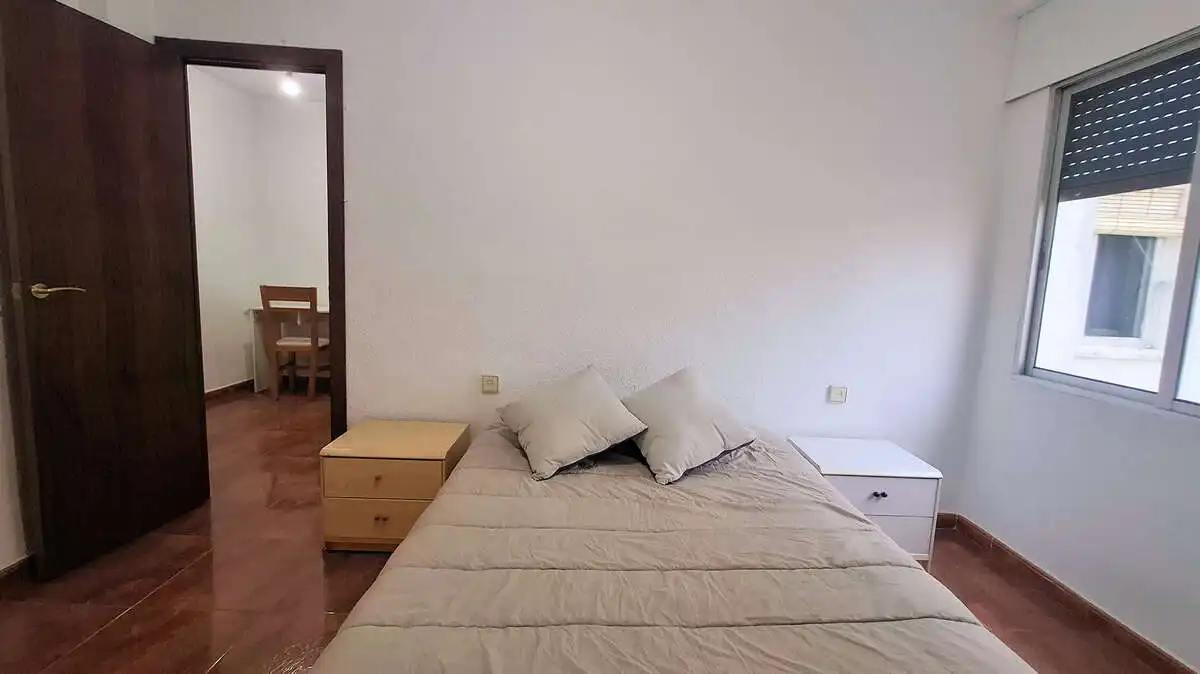 Piso con ascensor en venta en Sur, imagen 3