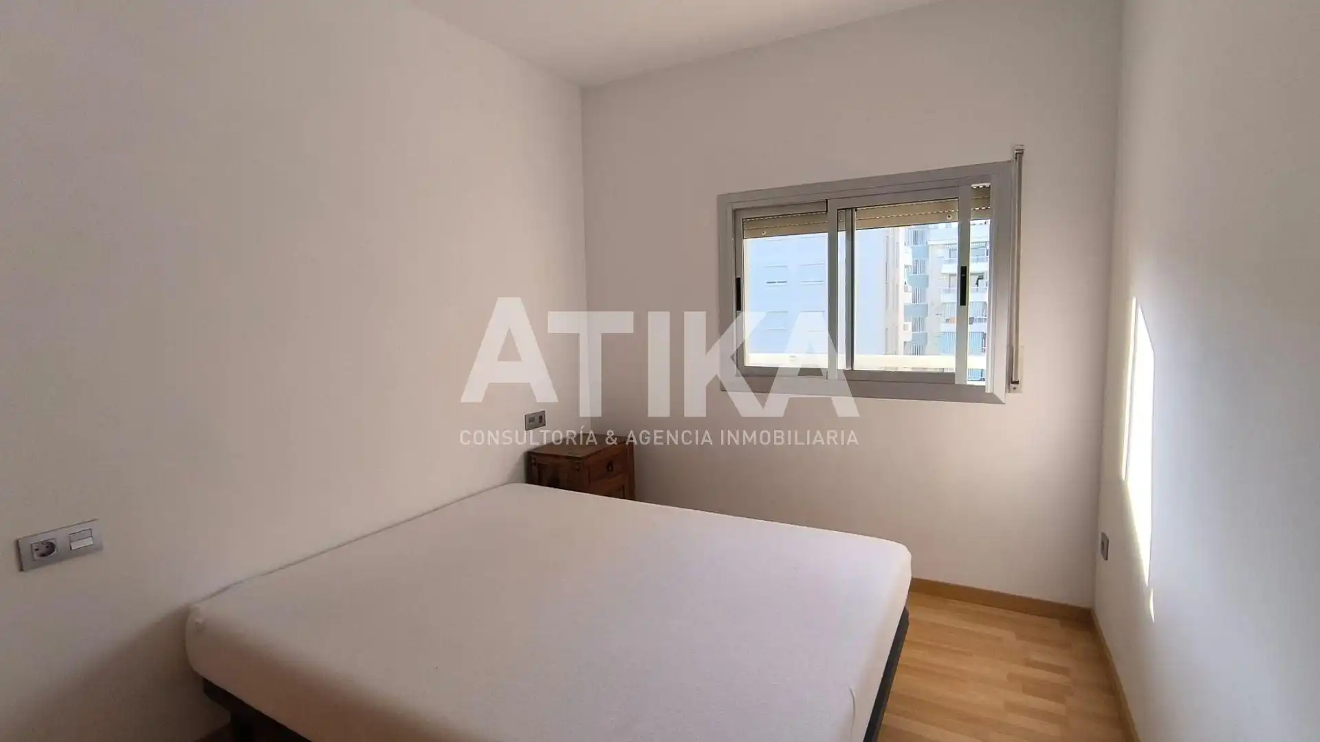 Bedroom of Flat for sale in Daimús  with Air Conditioner, Heating and Parquet flooring