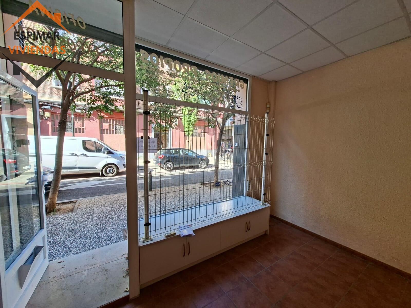 Exterior view of Premises for sale in  Zaragoza Capital  with Air Conditioner