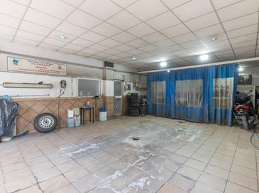Local comercial en venda a Calle Calle Jerez 11