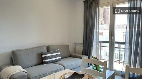 Foto 3 de Apartament per a compartir a Aluche, Madrid