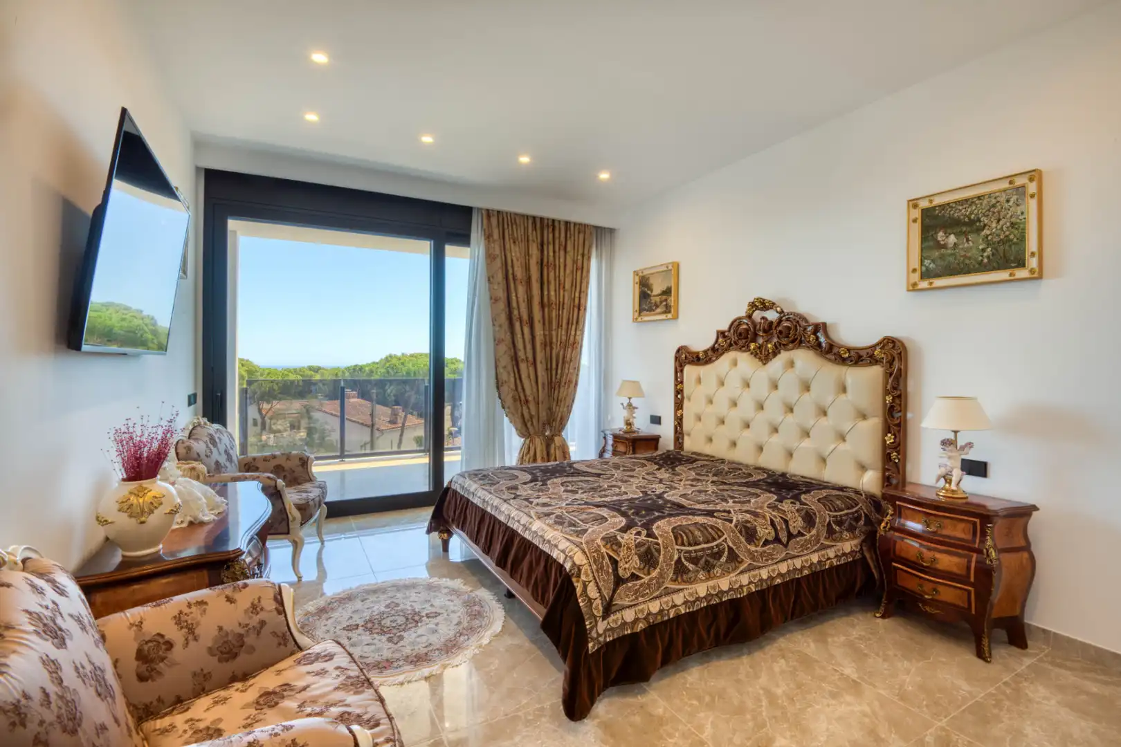 Chalet con piscina en venta en Carrer Cadí, imagen 25