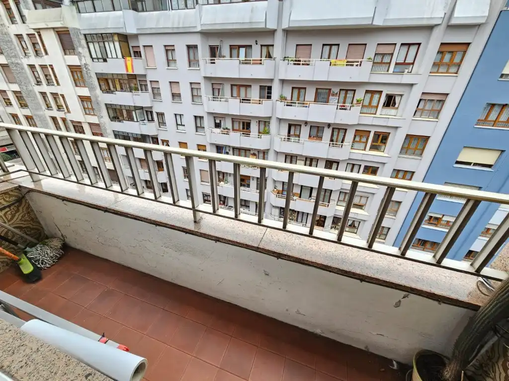 Terraza de Piso en venta en Avilés