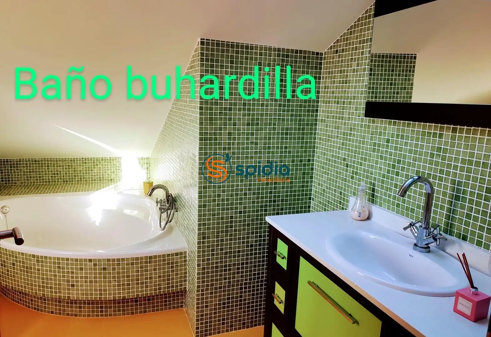 Baño de Finca rústica en venta en Lorca con Jardín privado, Parquet y Terraza