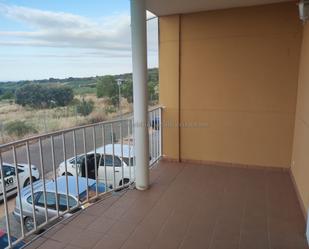 Terrassa de Casa adosada en venda en Medrano amb Terrassa i Piscina