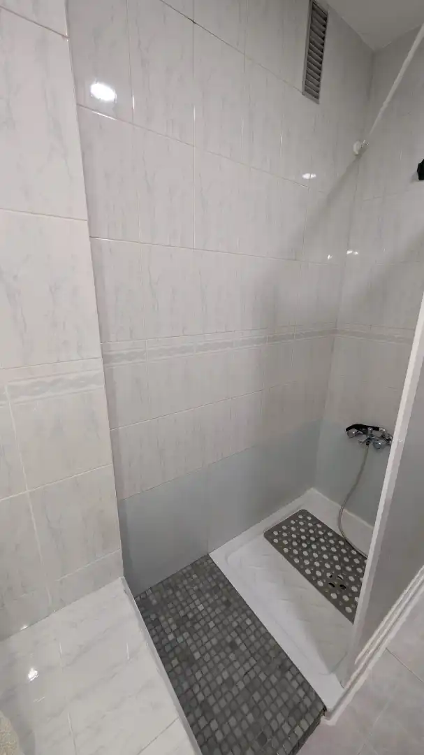 Bathroom of Study for rent in Ciudad Real  with Air Conditioner and Furnished