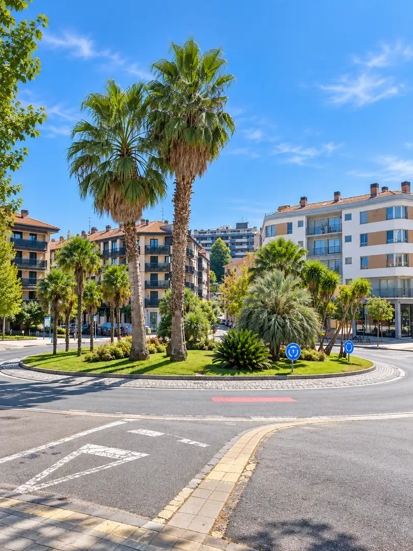 Vista exterior de Piso en venta en Errenteria con Calefacción, Terraza y Amueblado