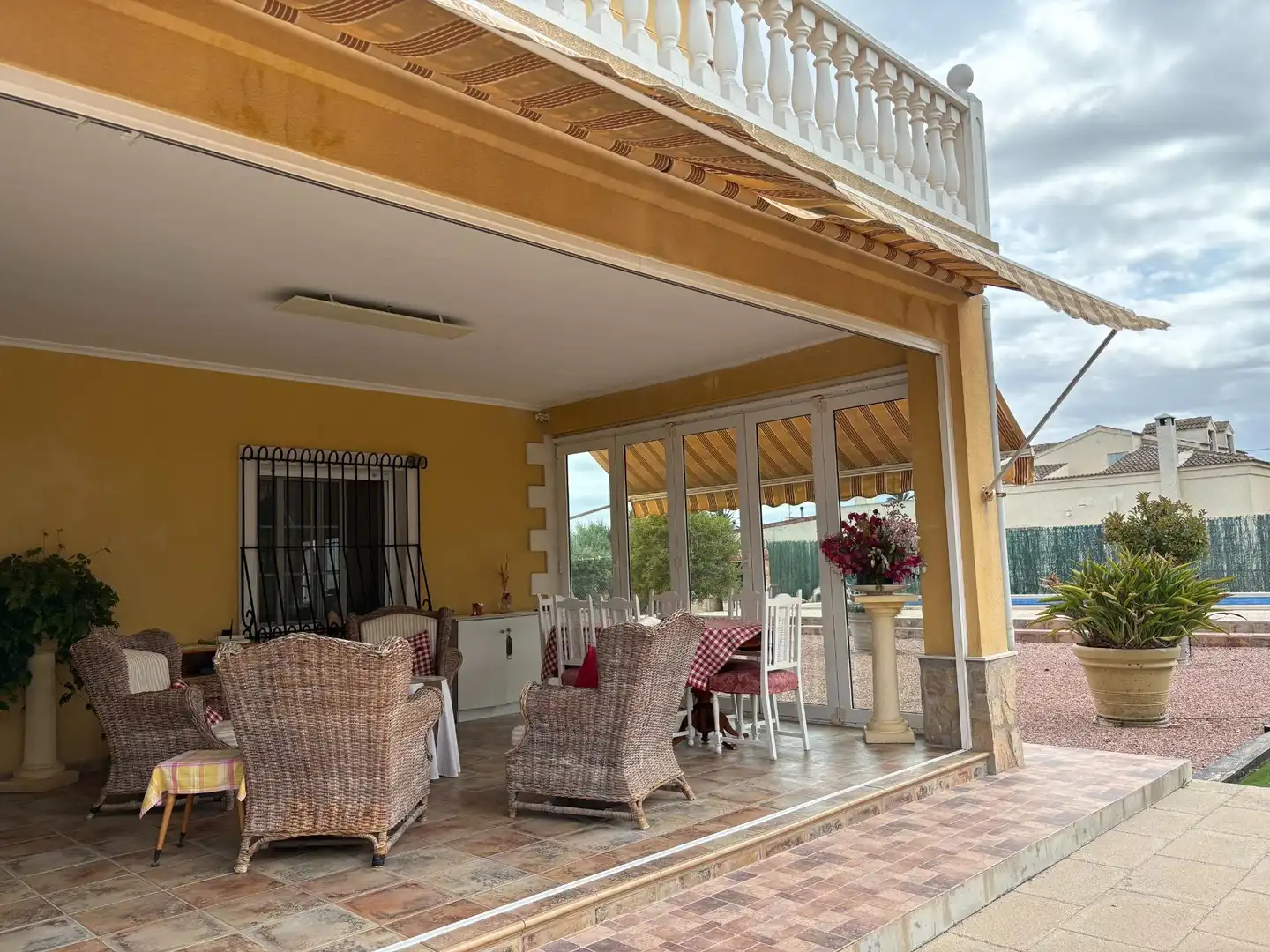 Terrace of Houses for sale in Elche / Elx  with Swimming Pool