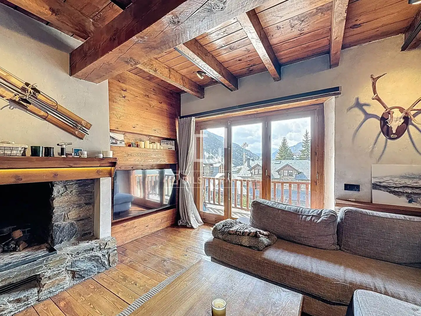 Living room of Flat for sale in Madrid  with Heating, Parquet flooring and Terrace