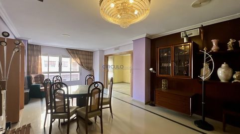 Foto 2 de Piso en venta en Juan Carlos I, Santiago, Lorca