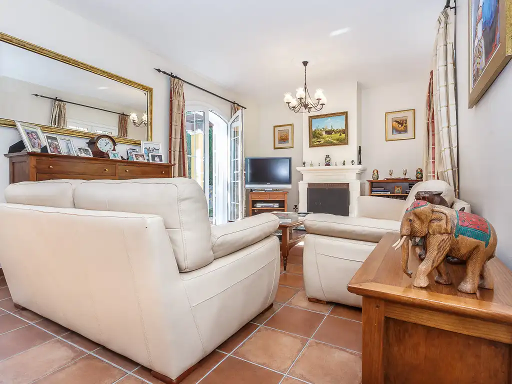 Haus mit Pool zum Verkauf in Sotogrande Costa, imagen 4
