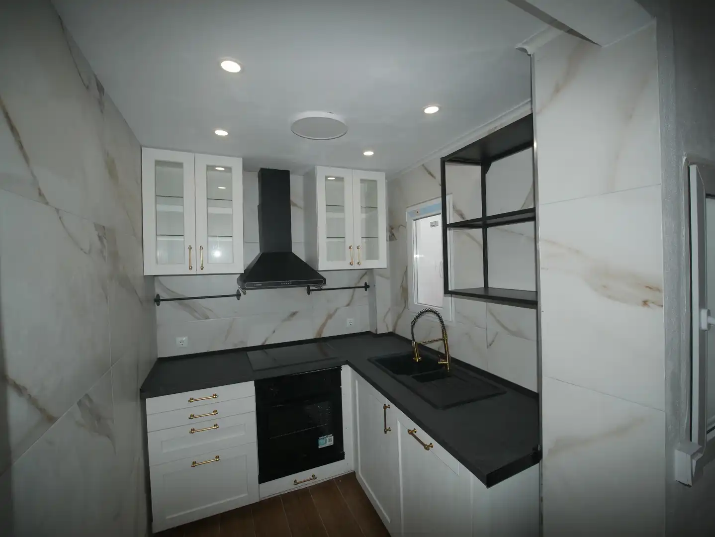 Cocina de Casa adosada en venta en Sagunto / Sagunt con Terraza