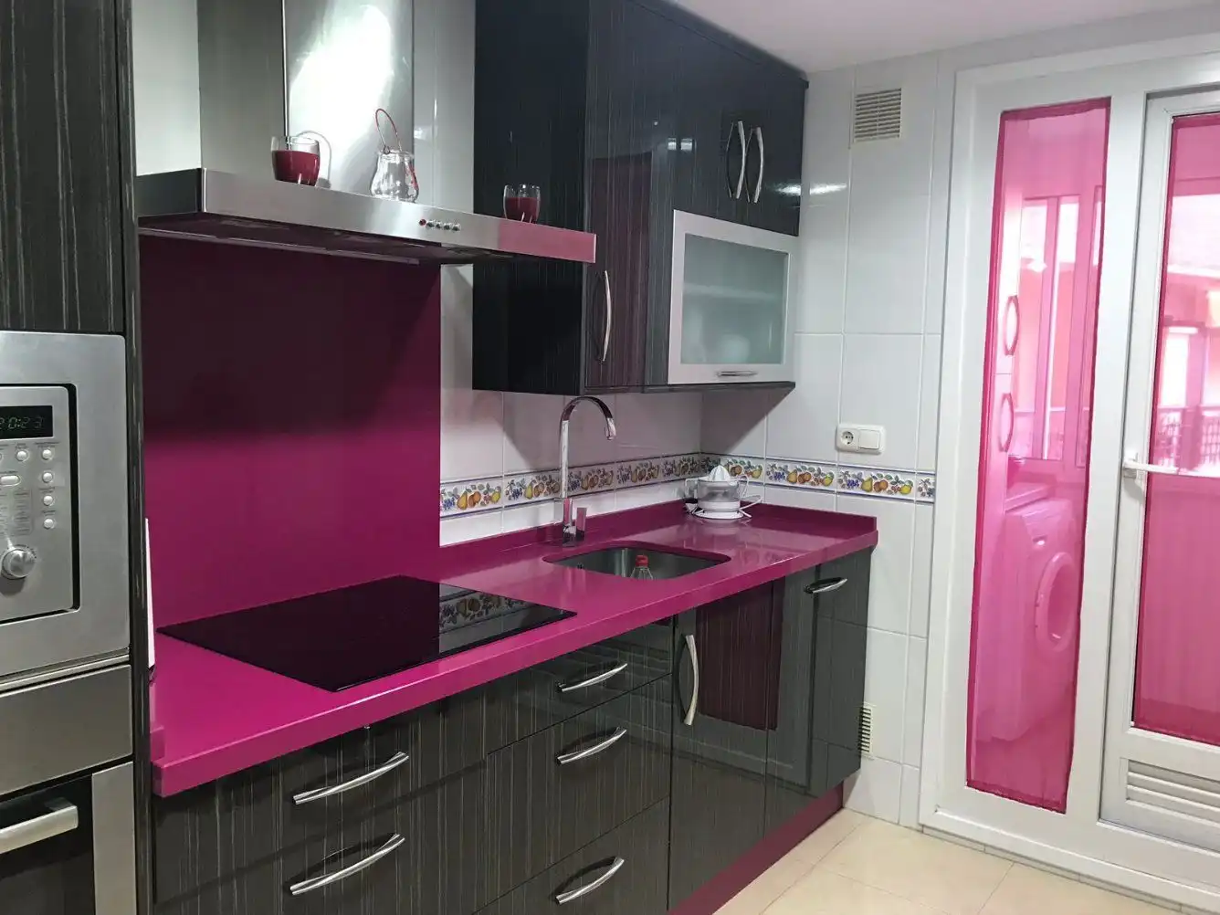 Kitchen of Flat for rent in Algeciras  with Air Conditioner and Furnished