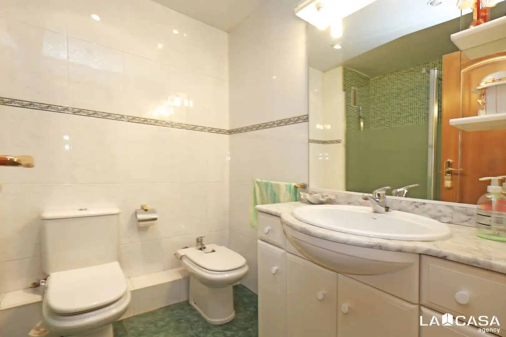 Appartement avec terrasse à vendre à Carrer d'Antoni Gaudí, imagen 17