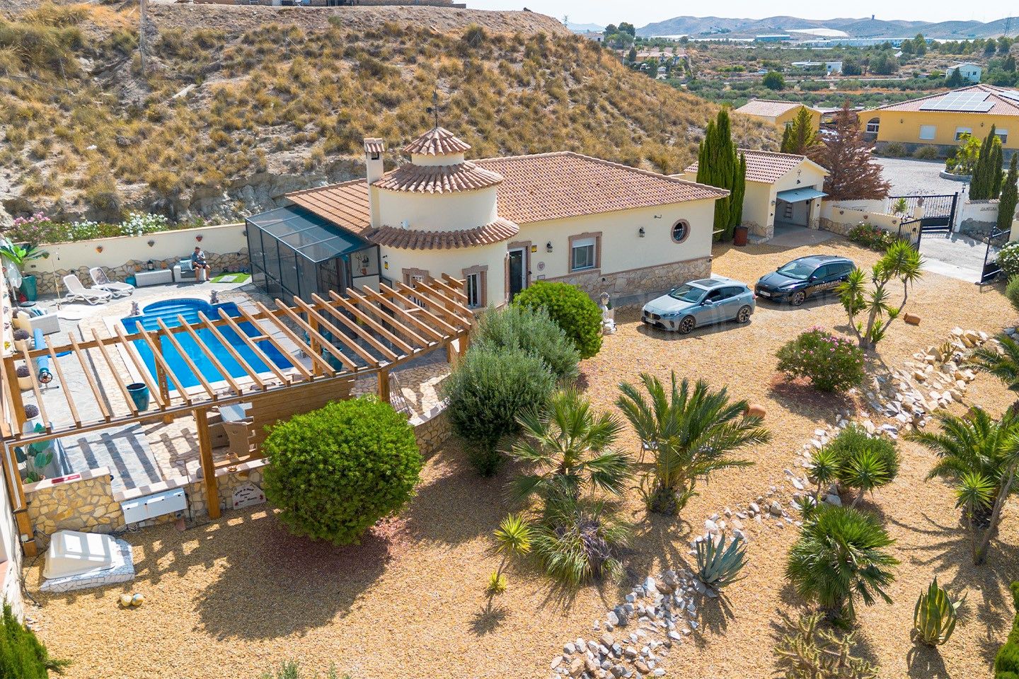 Vista exterior de Casa o xalet en venda en Cantoria amb Aire condicionat, Jardí privat i Piscina