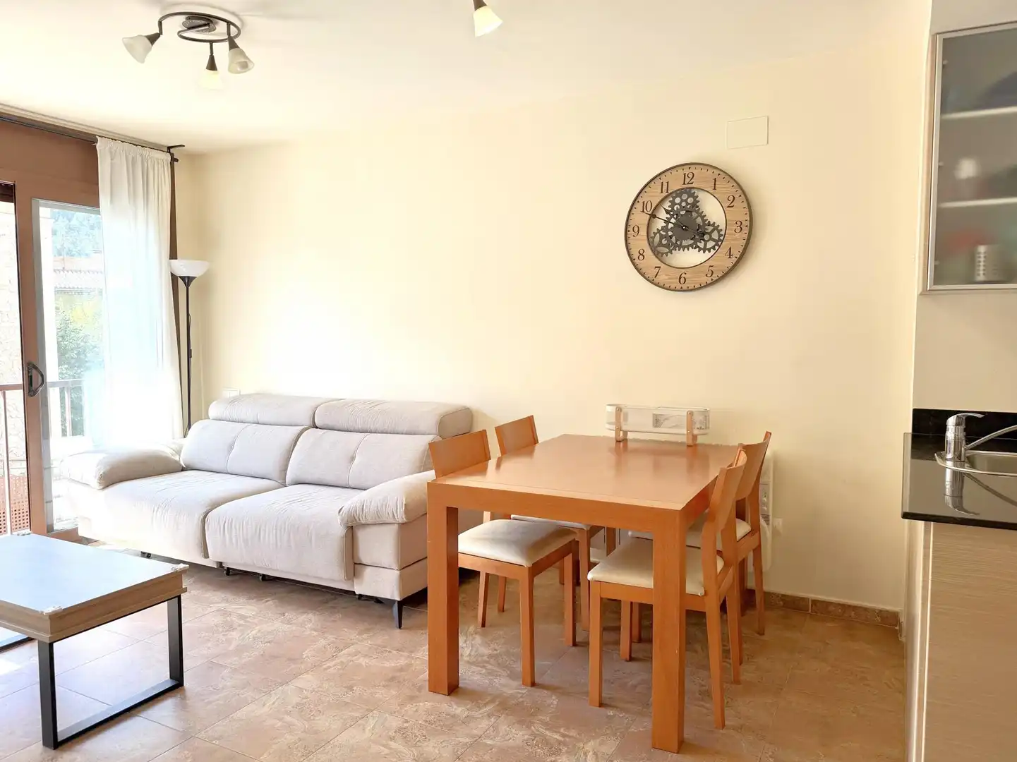 Wohnzimmer von Wohnung zum Verkauf in Guardiola de Berguedà mit Heizung und Ofen