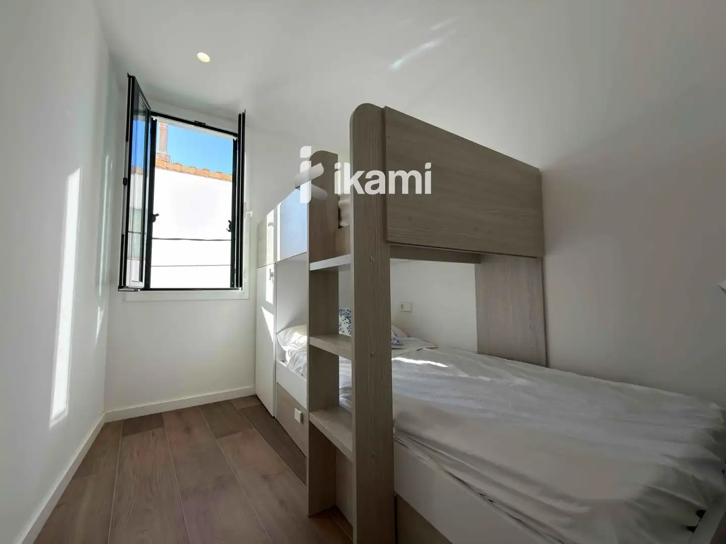 Bedroom of Duplexes for sale in Cadaqués  with Air Conditioner, Terrace and Storage room