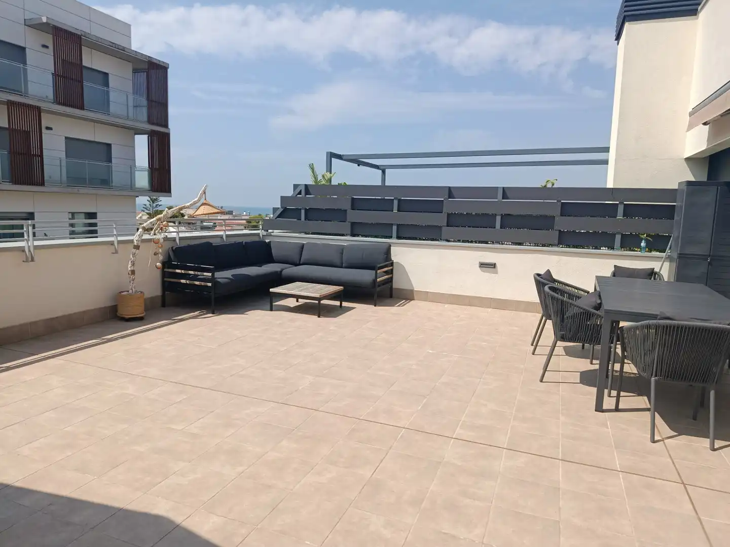 Terrace of Attic for rent in Vilanova i la Geltrú  with Air Conditioner, Parquet flooring and Terrace