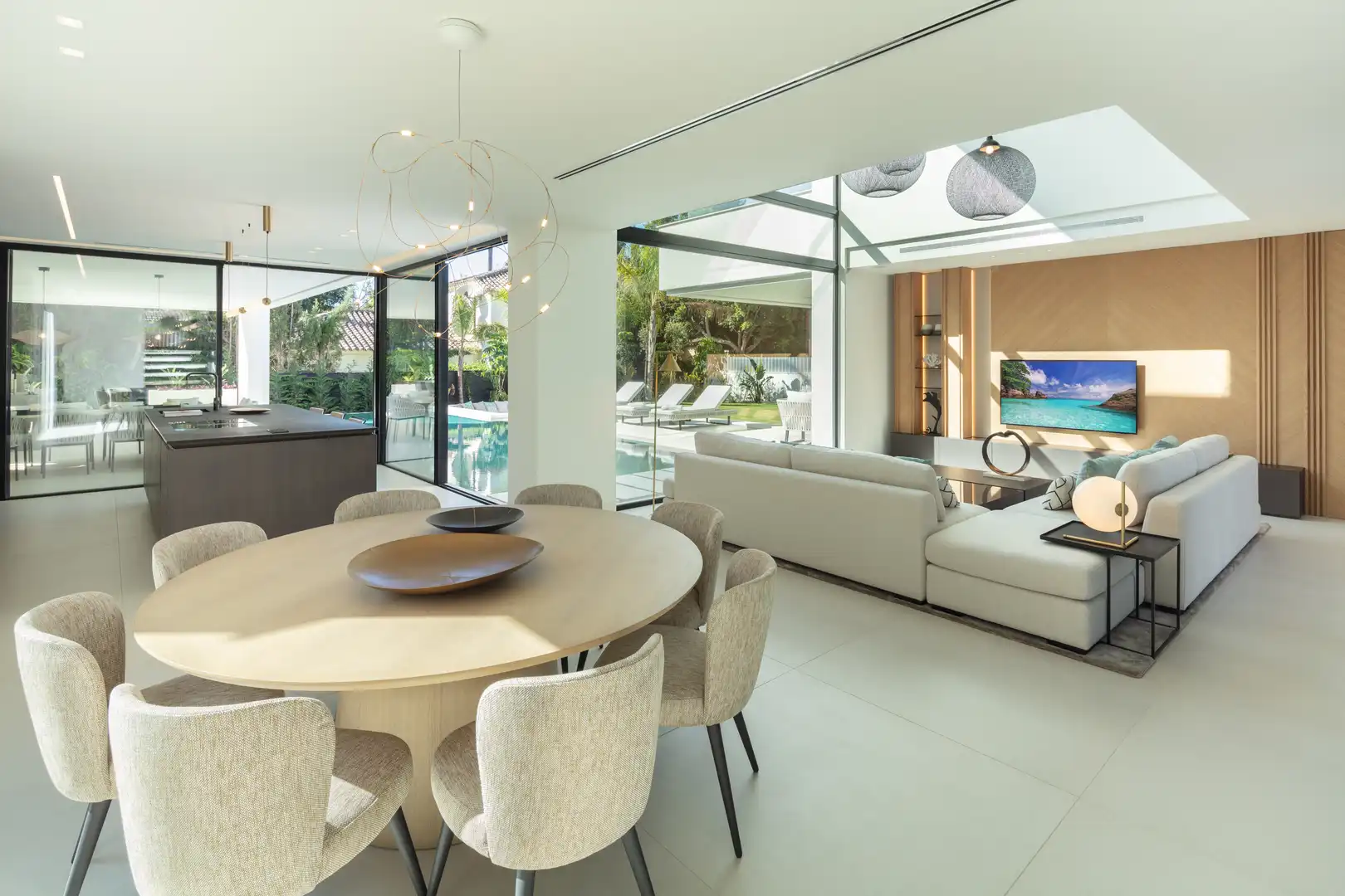 New build Detached house for sale in Real Club de Golf Las Brisas, imagen 3
