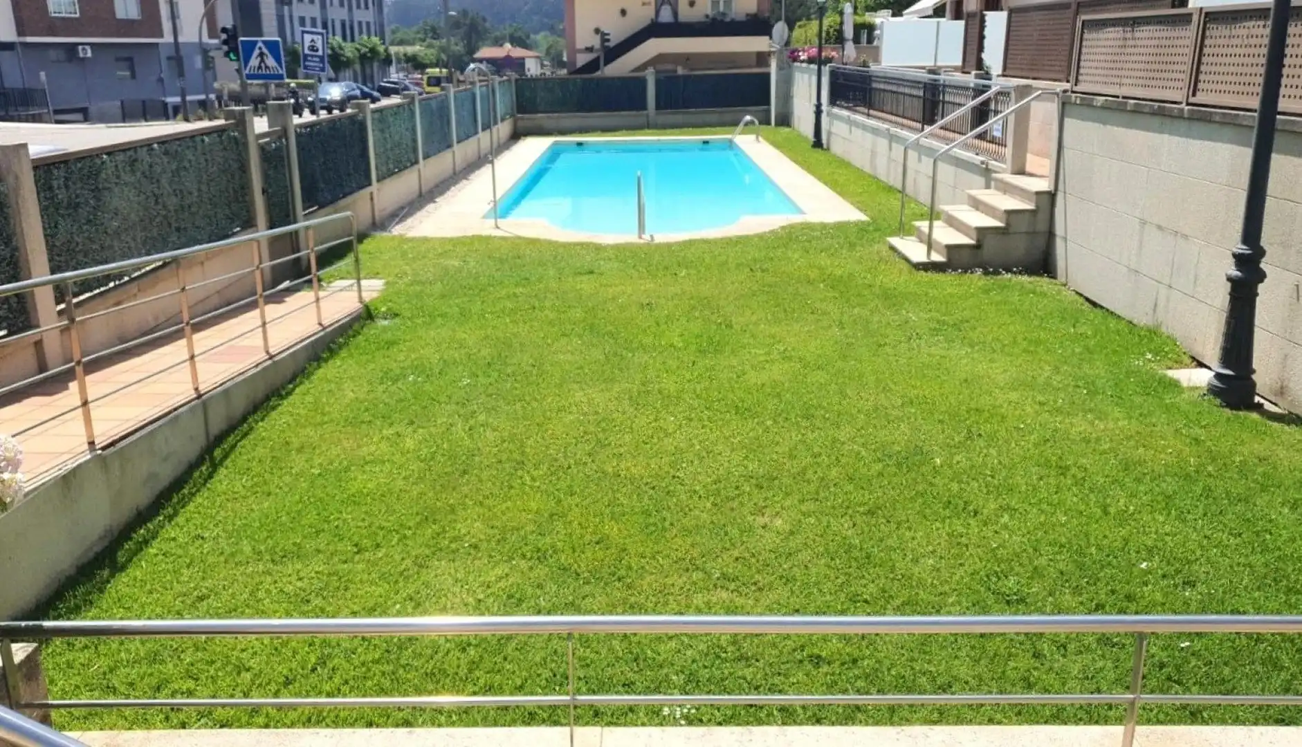 Piscina de Apartamento en venta en Nigrán con Calefacción, Terraza y Balcón