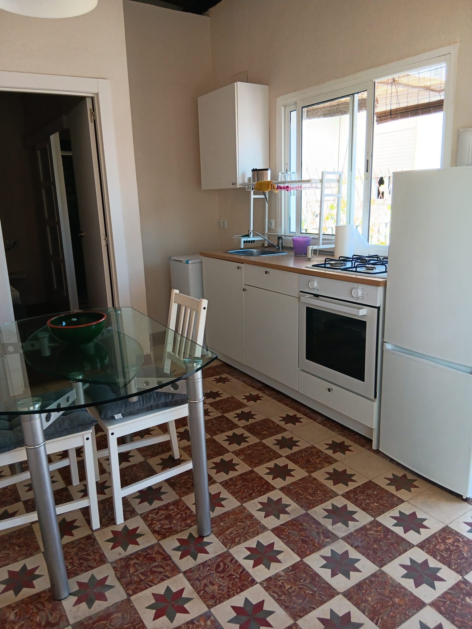 Cuina de Apartament de lloguer en La Línea de la Concepción amb Terrassa i Traster