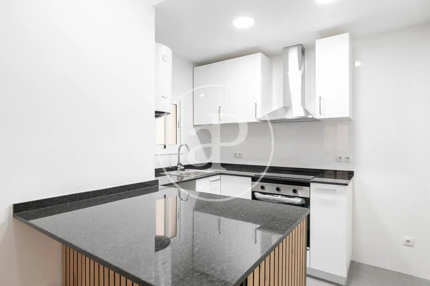 Küche von Wohnung zum Verkauf in Barcelona mit Terrasse