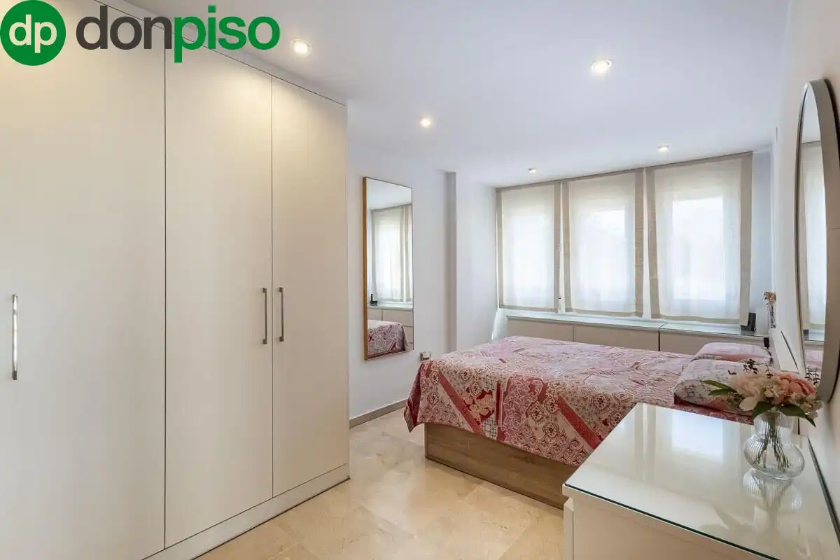 Houses for sale in Calle BADEN POWELL, 13, Barrio de Zaidín