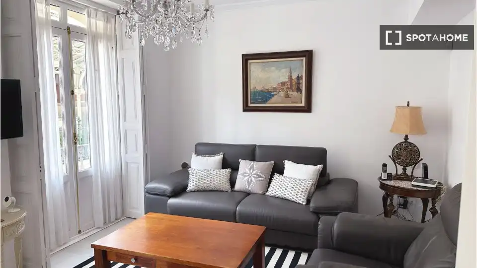 Sala de estar de Apartamento para compartir en Valencia con Aire acondicionado, Calefacción y Terraza