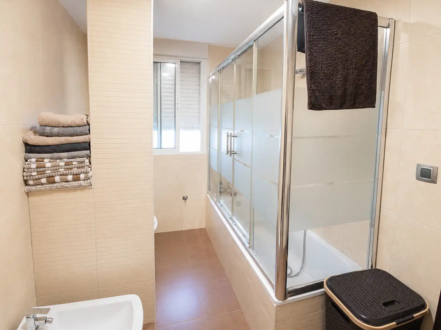 Bathroom of Flat for rent in Córdoba  with Air Conditioner, Heating and Terrace