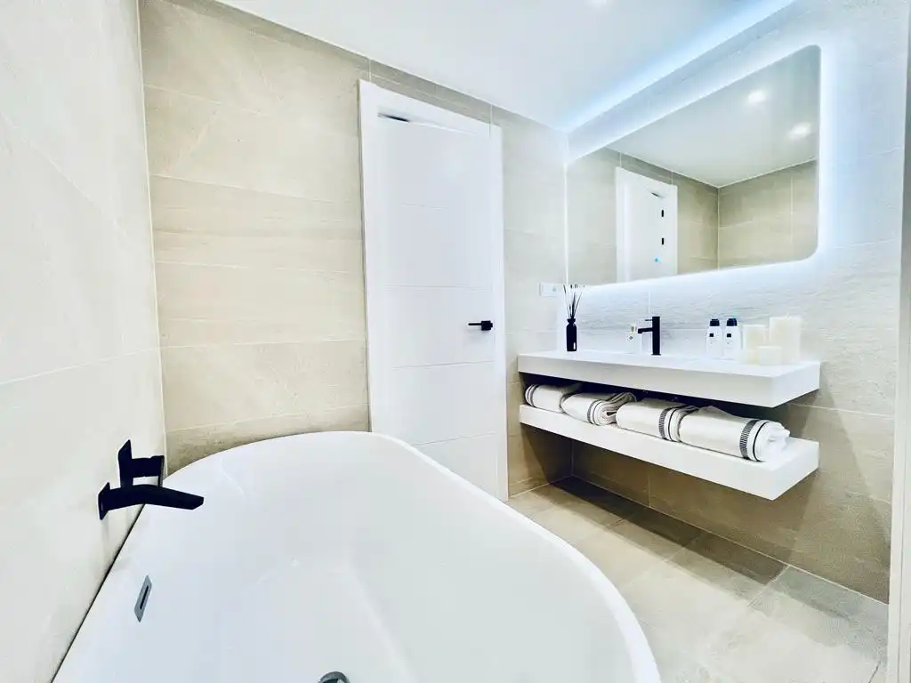 Apartament amb piscina en venda a Marbella Centro, imagen 12